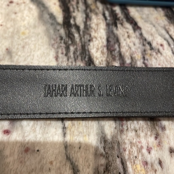 NWOT Tahari ASL belt 📖 - Picture 4 of 4